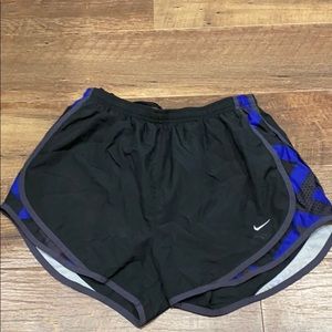 Women’s Nike running shorts, like new condition.